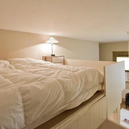 Apartman Spacious Studio Near Parc Monceau