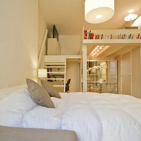 Апартаменты Spacious Studio Near Parc Monceau *